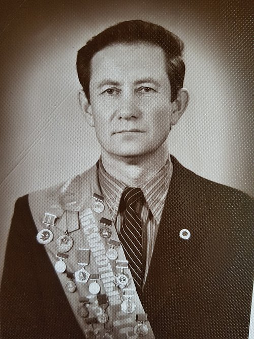 Юрий Щеглов
